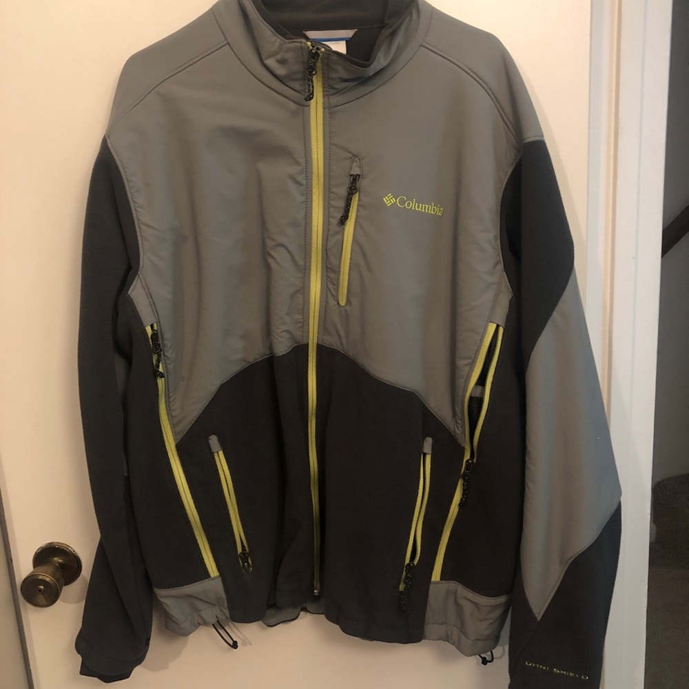 Like new men’s winter jacket!